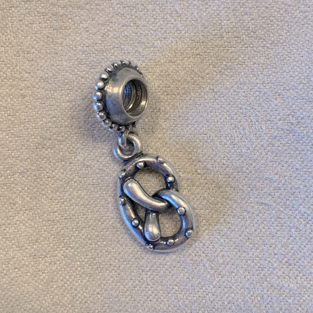 Pandora Pretzel charm